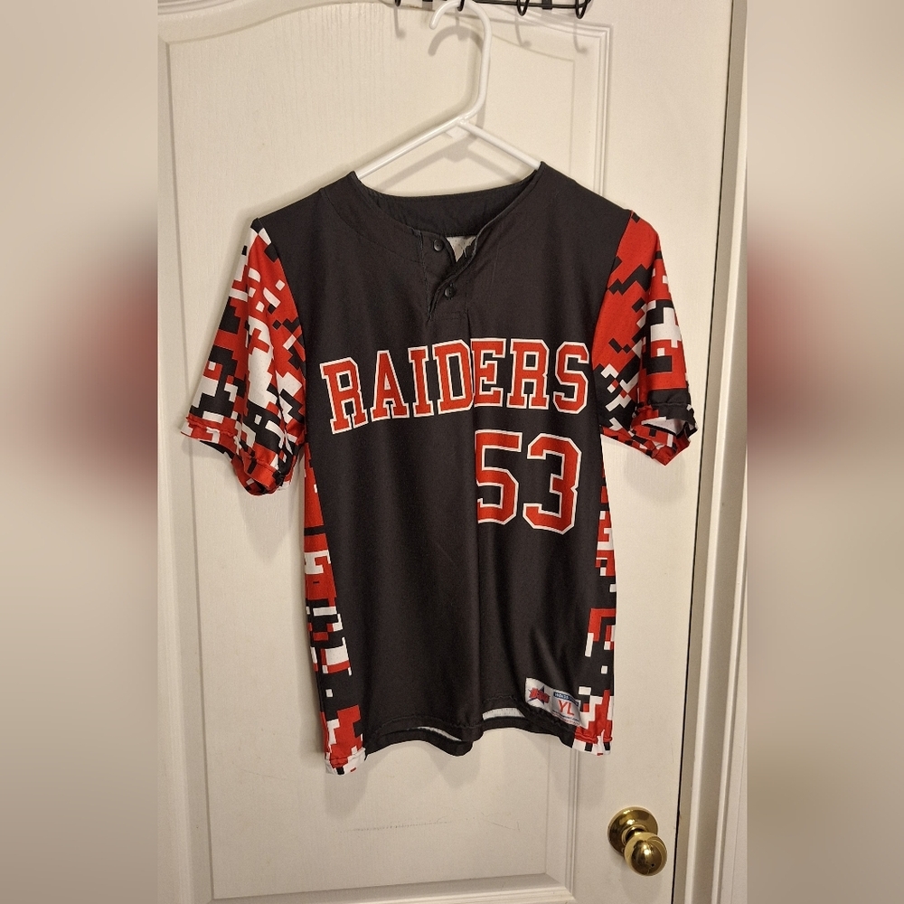 RAIDERS KIDS JERSEY/ SIZE YL / RED AND BLACK
